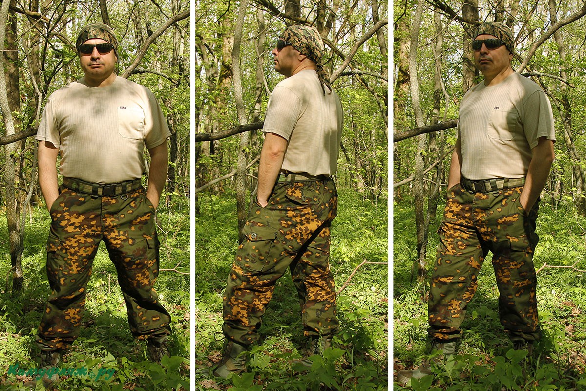 На фото автор обзора в брюках от костюма «Снайпер-2»